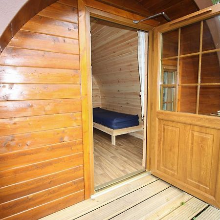 Posh Pod Hotell Tyndrum Exteriör bild